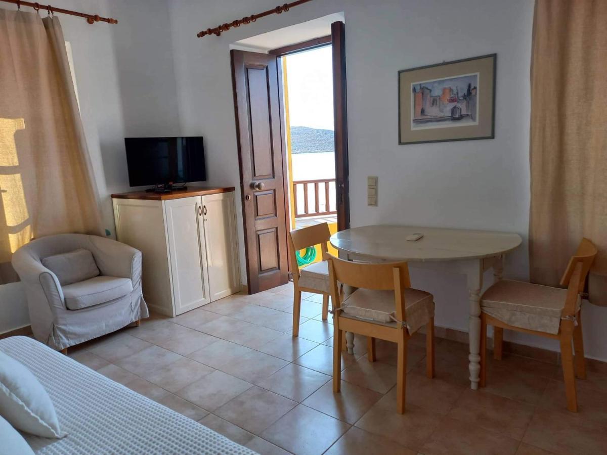 Villa Amalia Chalki Town Dış mekan fotoğraf