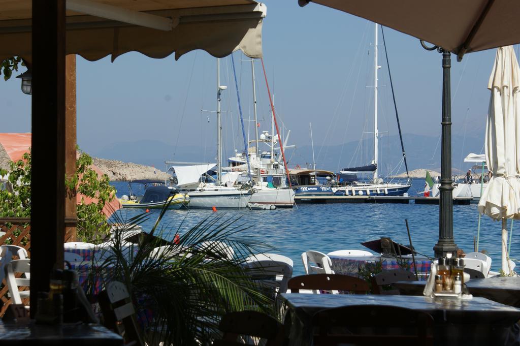 Villa Amalia Chalki Town Dış mekan fotoğraf