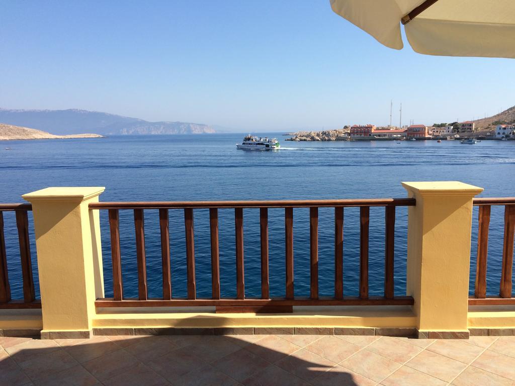 Villa Amalia Chalki Town Dış mekan fotoğraf
