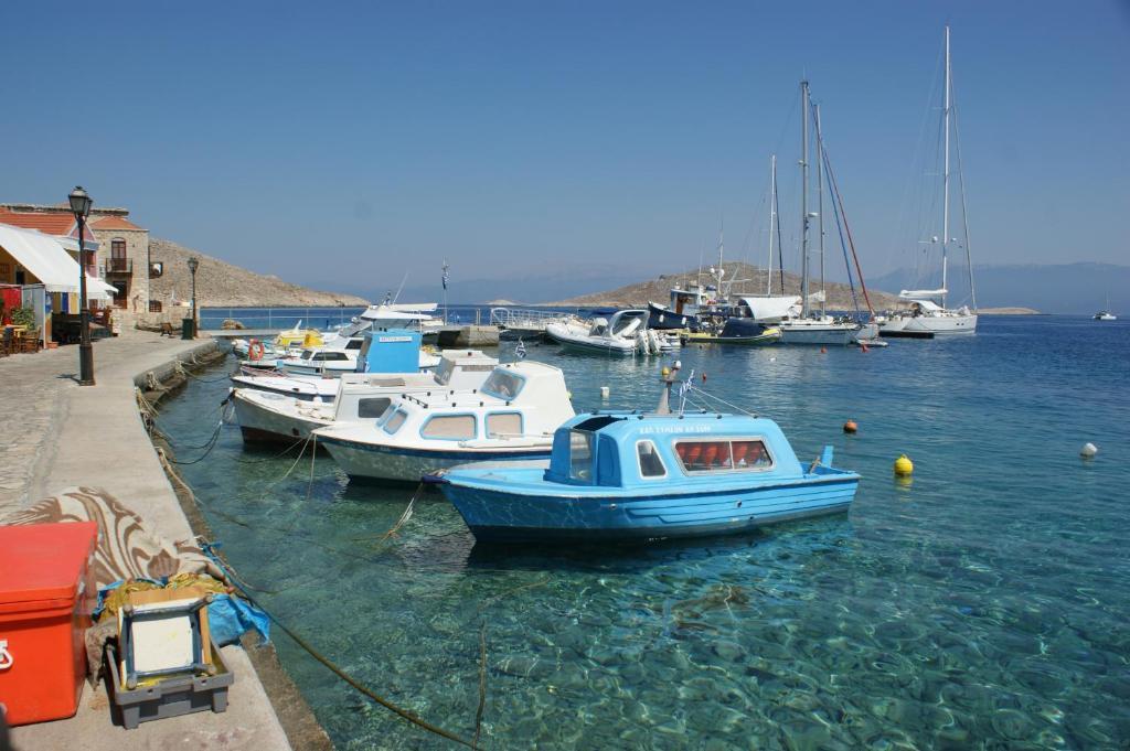 Villa Amalia Chalki Town Dış mekan fotoğraf