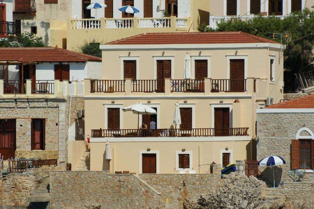 Villa Amalia Chalki Town Dış mekan fotoğraf